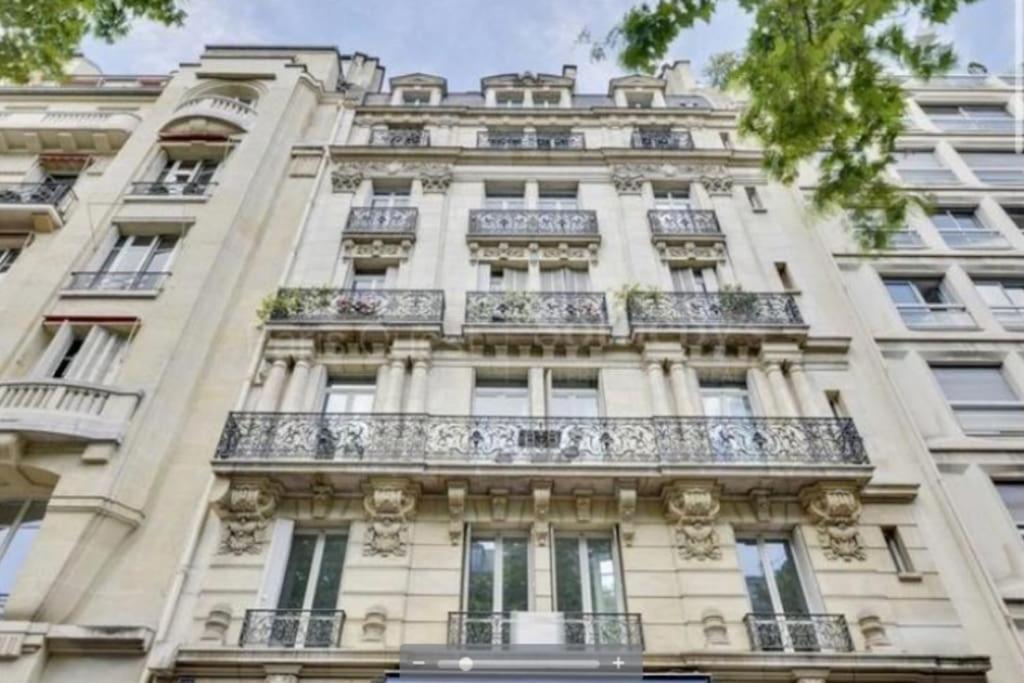 Elegant Luxury Private By Eiffel Tower Apartment Paris