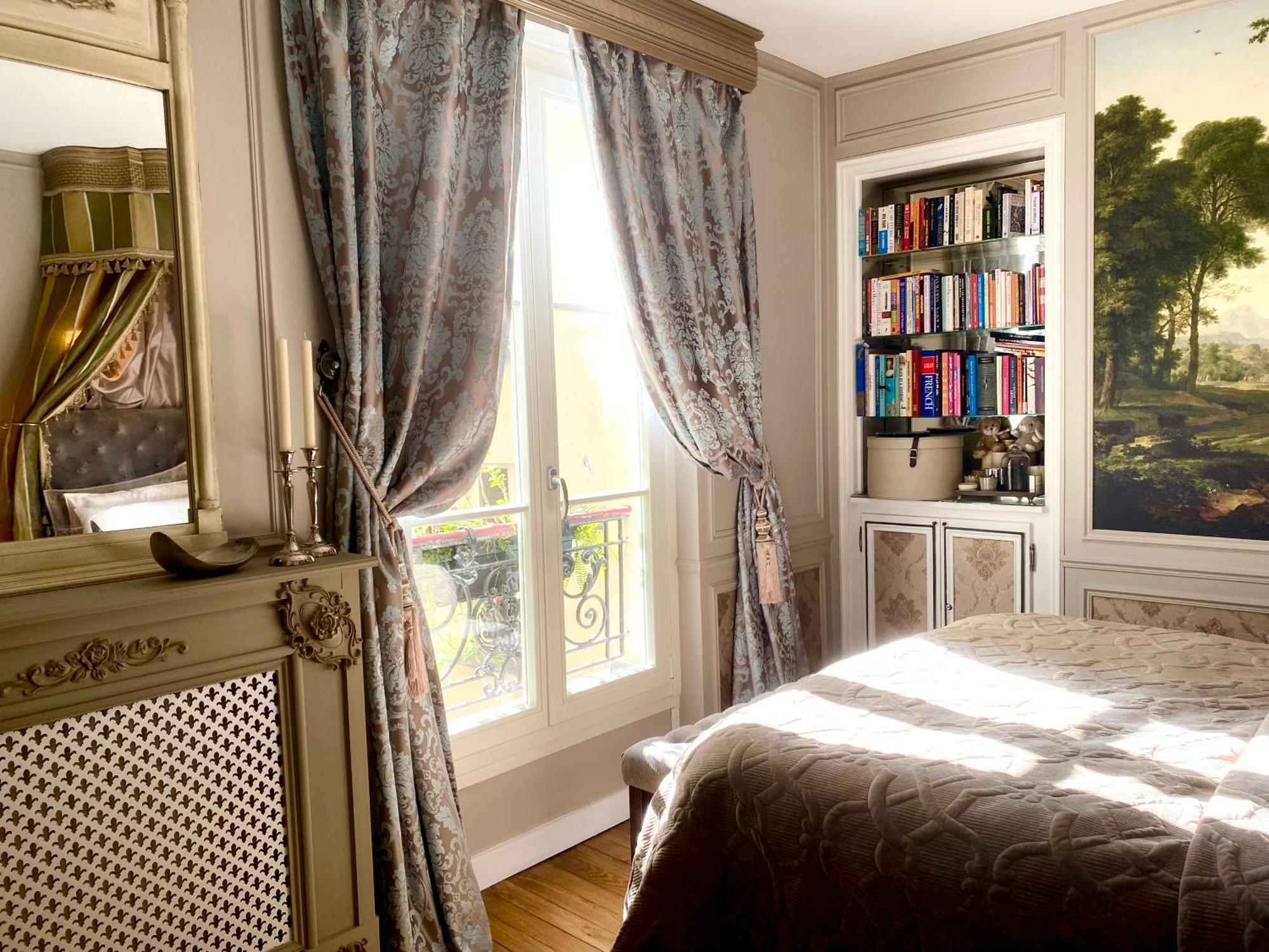 Elegant Luxury Private By Eiffel Tower Apartment Paris
