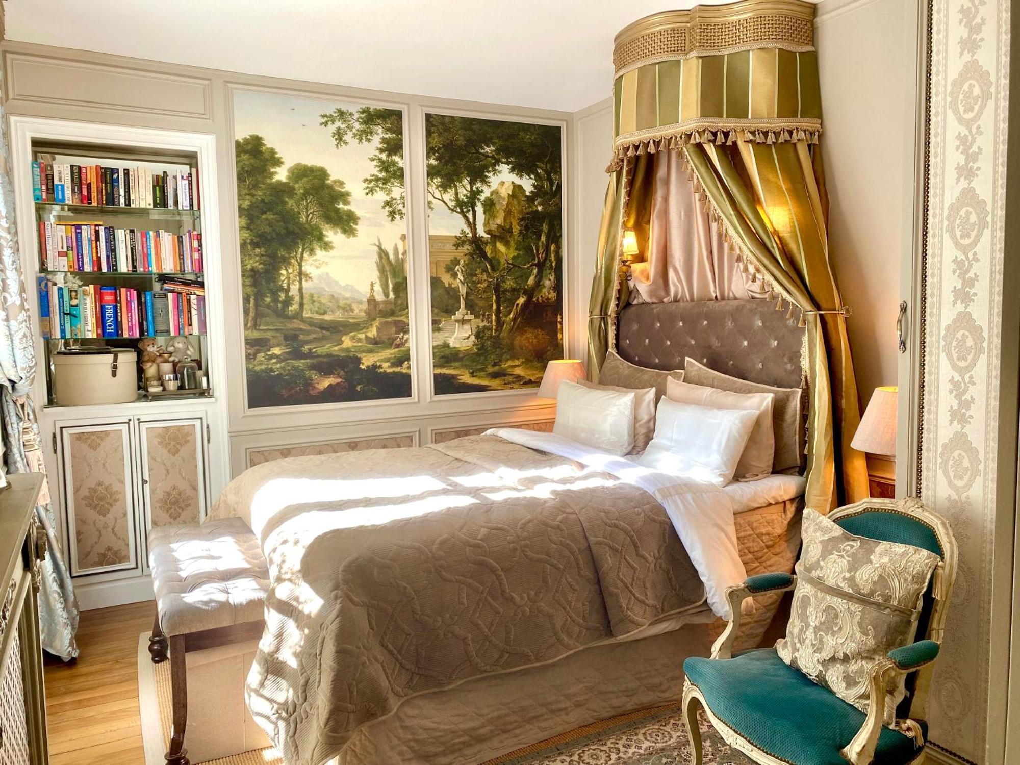 Elegant Luxury Private By Eiffel Tower Paris